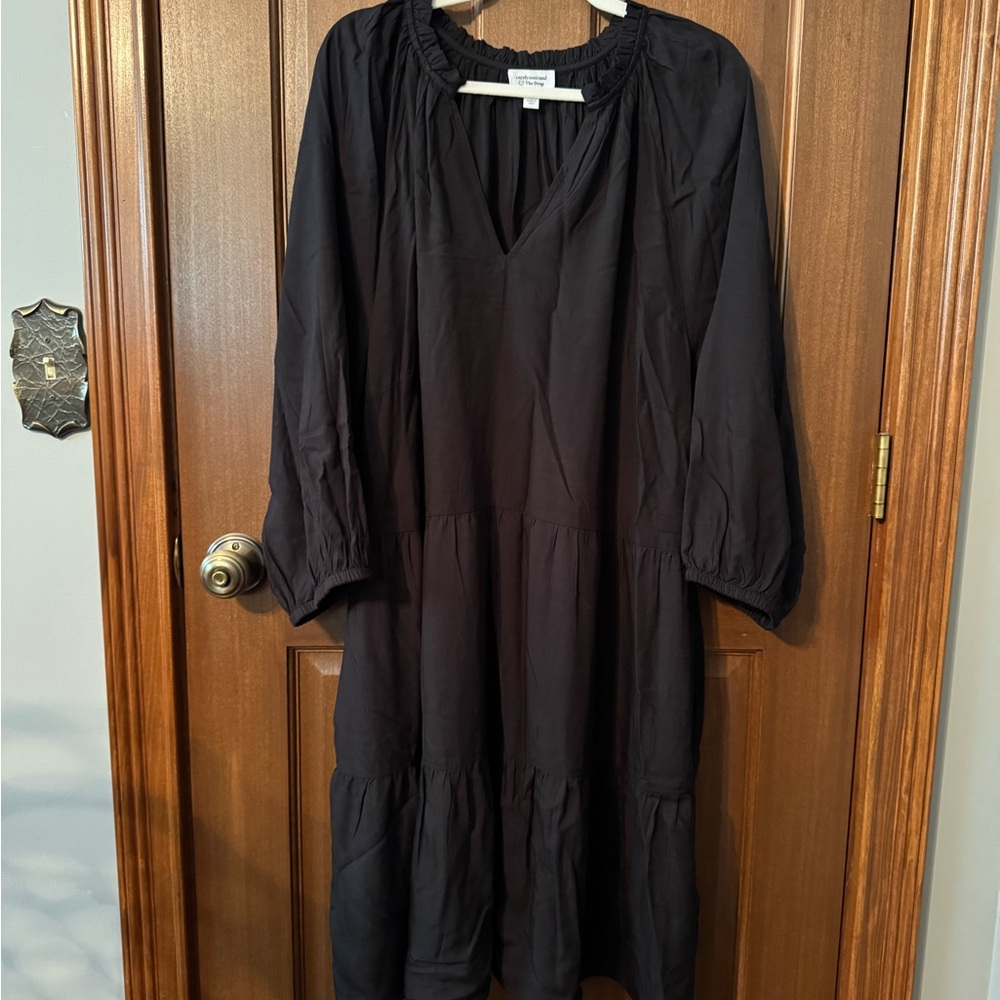 NWOT Black Tiered V-Neck Bishop Sleeve Dress